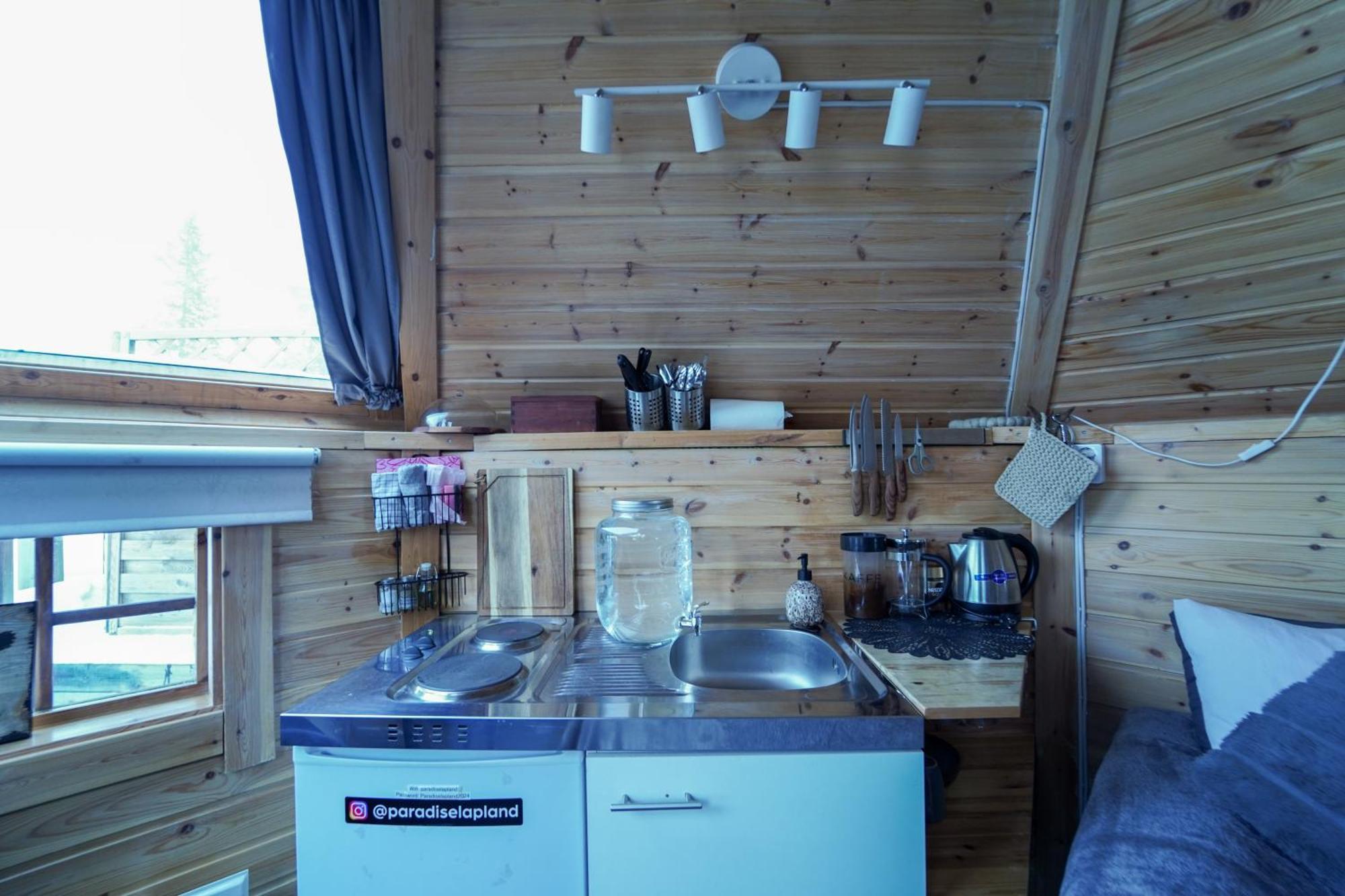 Northern Light Huts - Paradise Lapland 基律纳 外观 照片