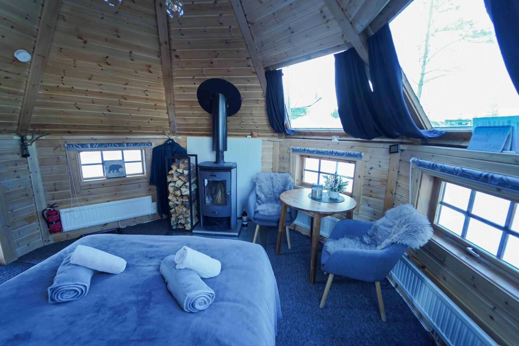 Northern Light Huts - Paradise Lapland 基律纳 外观 照片